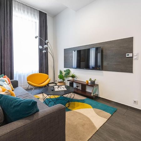 Luxury Nova Home next to the New York Café Budapest Extérieur photo