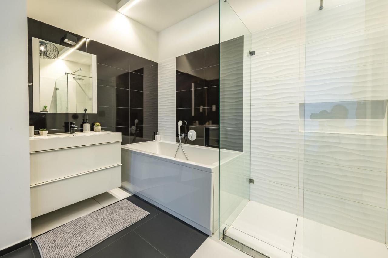 Luxury Nova Home next to the New York Café Budapest Extérieur photo