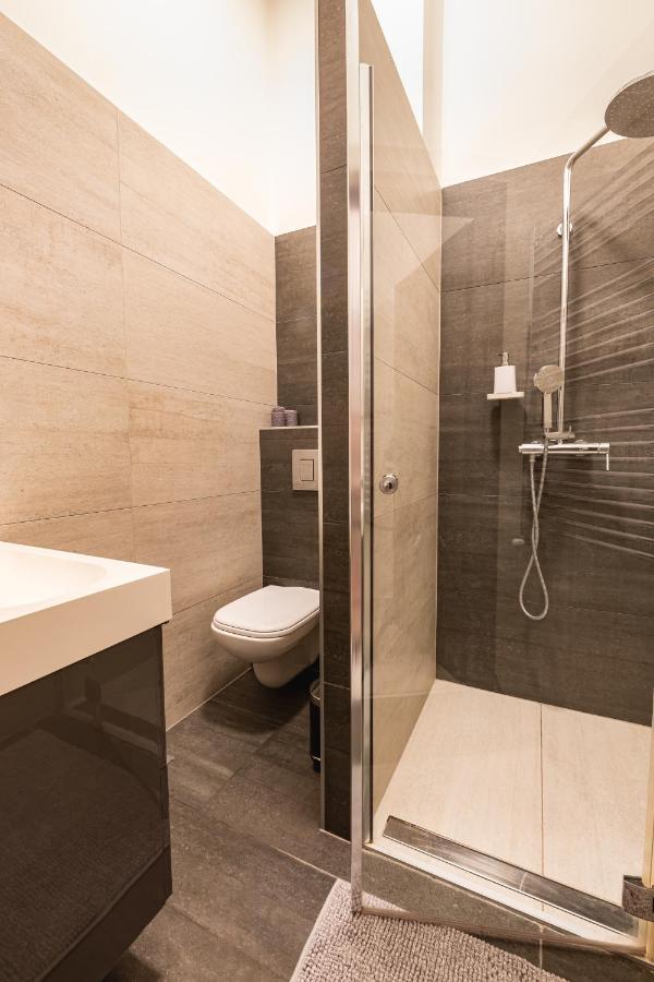 Luxury Nova Home next to the New York Café Budapest Extérieur photo